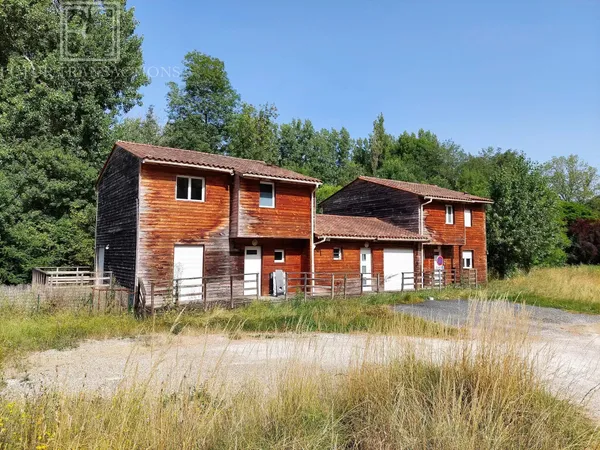 2 logements et local commercial