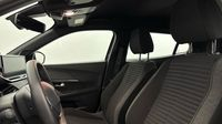 Peugeot 2008 1.2 PureTech 100ch S&S Active — photo 12
