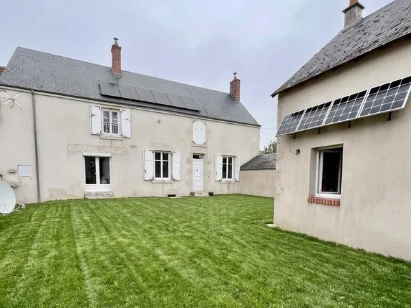 Maison 5 pièces 168m2 avec jardin, dépendance cave entre Villerbon et Mulsans