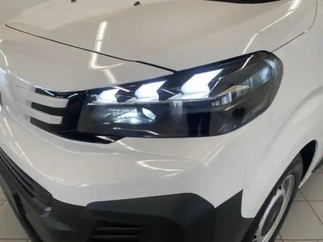 Peugeot Expert fg m 2.2 diesel 150ch pack premium connect — photo 11