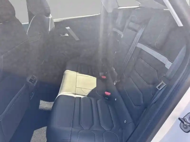 Citroën C4 puretech 130 s&amp;s eat8 — photo 12