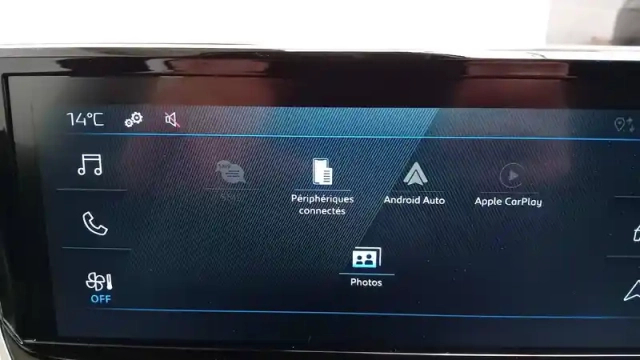 Peugeot 2008 hybrid 110 e-dcs6 — photo 18