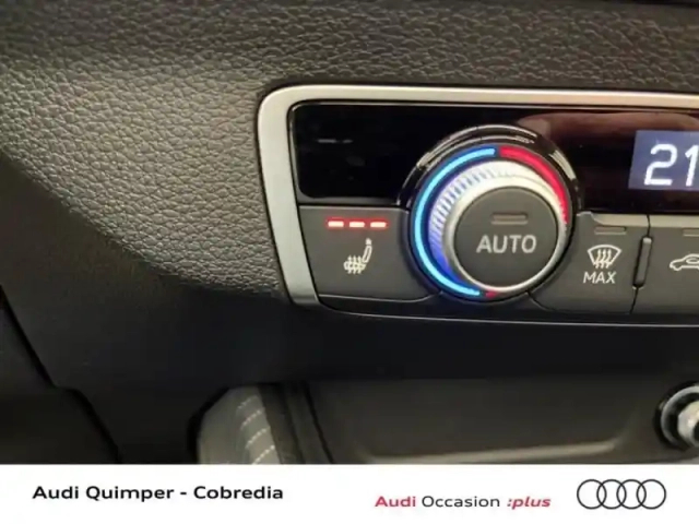 Audi Q2 35 tfsi 150ch s line plus s tronic 7 — photo 12
