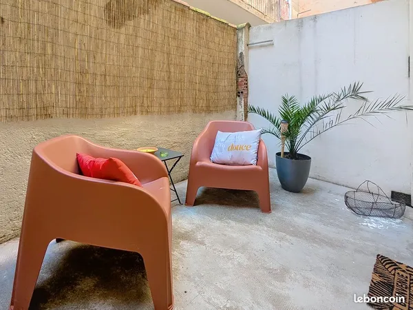 Charmant Appartement T3 avec cour