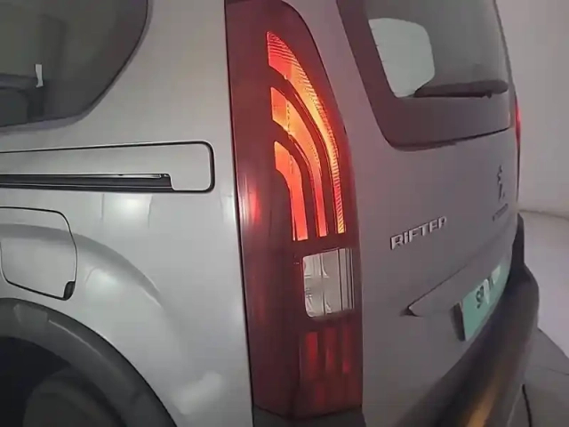 Peugeot Rifter standard bluehdi 130 s&amp;s bvm6 — photo 20