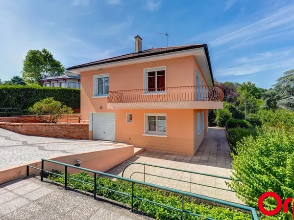 Maison 6 pièces 158 m²