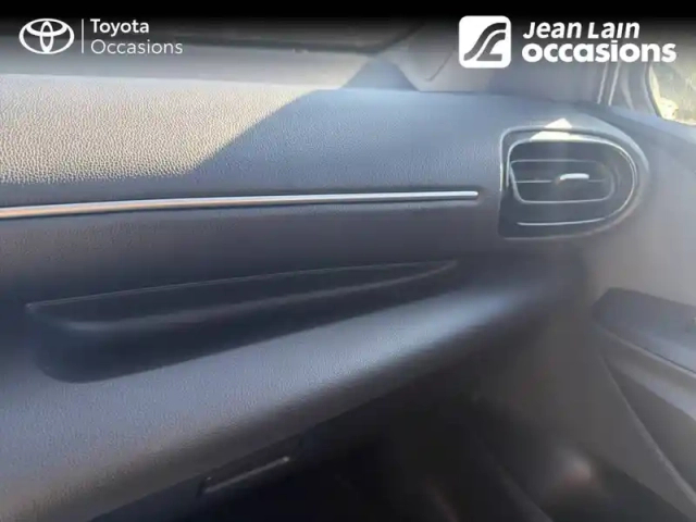 Toyota Yaris hybride 116h — photo 20