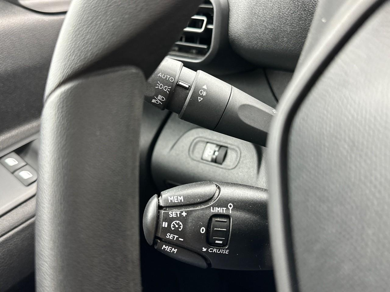 Peugeot Rifter standard bluehdi 100 s&s bvm6 5pl active pack — photo 17