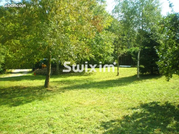Terrain 2046 m² Lons-le-Saunier
