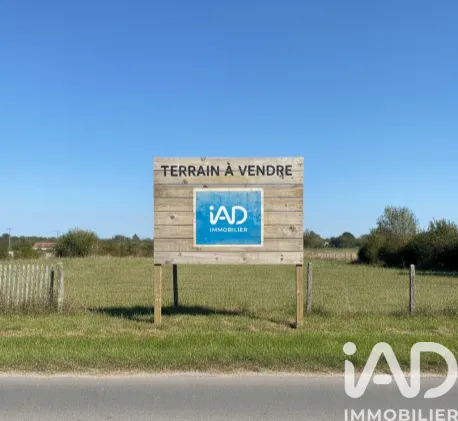 Terrain 598 m²