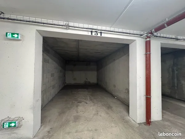 Garage à louer