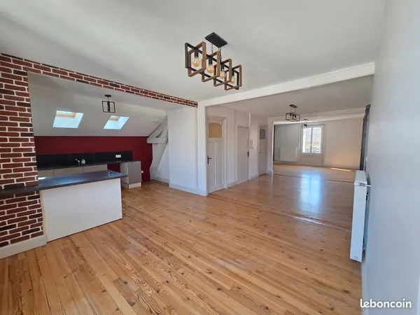 T4 109 m² - Feurs centre - 3 chambres - Pièce de vie 47 m²