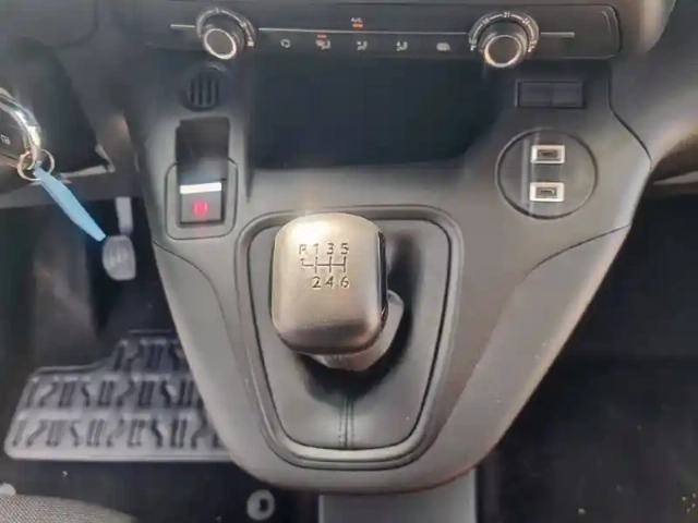 Peugeot Partner fourgon m 650 kg bluehdi 100 s&amp;s bvm6 — photo 14