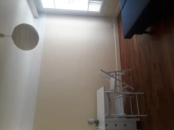 Loue Studio meublé 22m² à Courbevoie (92) 5ème étage