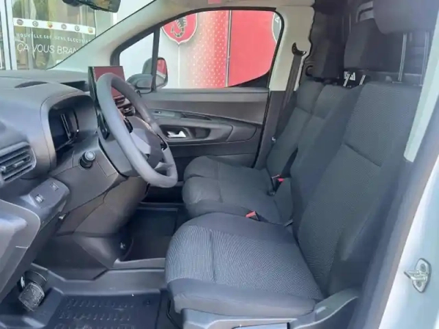 Fiat Doblo fg xl diesel 130ch automatique pack premium connect — photo 13