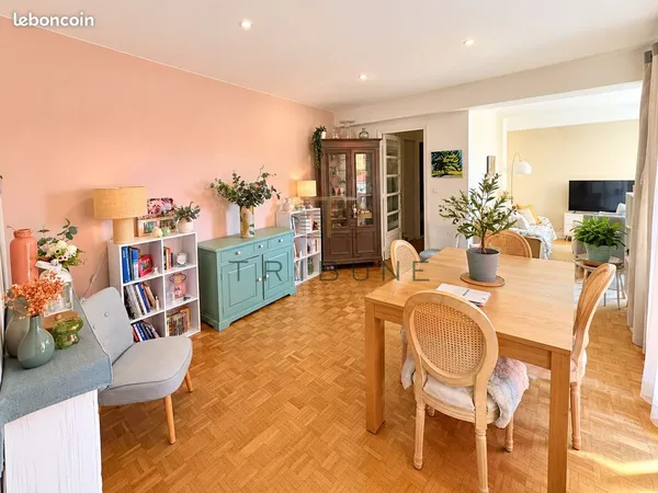 Appartement 4 pièces 97 m²