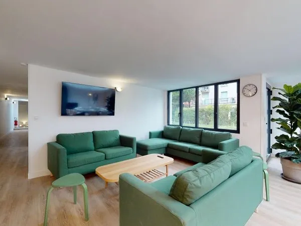 Coliving à Ivry-sur-Seine : Appartement de 286m2