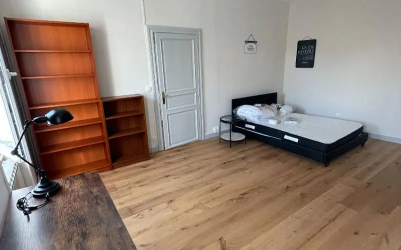 Photo 12