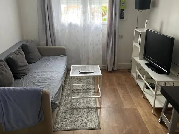 Studio 1 pièce 15 m²