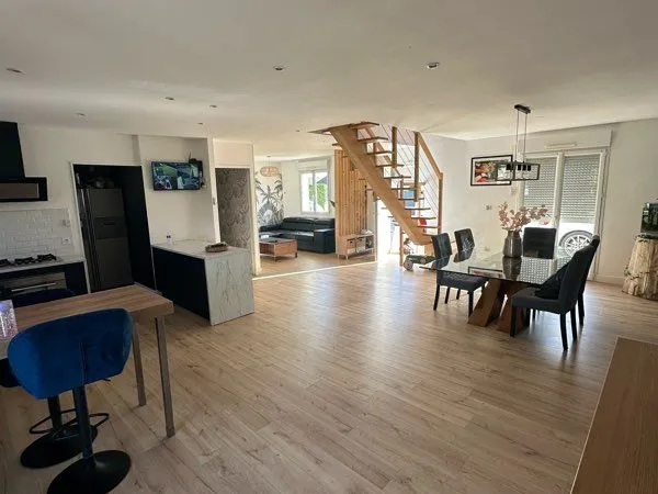 PAVILLON 156 m² + DÉPENDANCE 30 m² - CHÂTENOY-LE-ROYAL