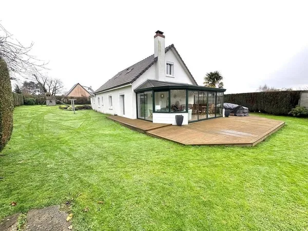 Maison 6 pièces 151 m²