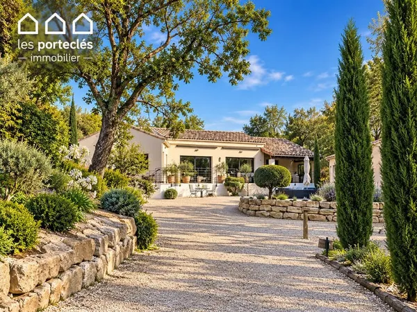 Orsan  Villa contemporaine d'exception avec piscine