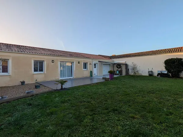 Maison de plain-pied 5 pièces 107 m²
