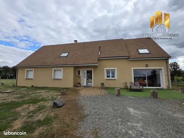 Maison 10 pièces 230 m²