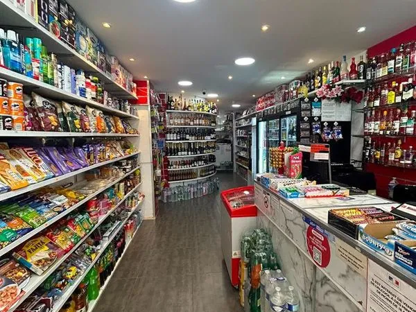 Local commercial 65 m² PARIS