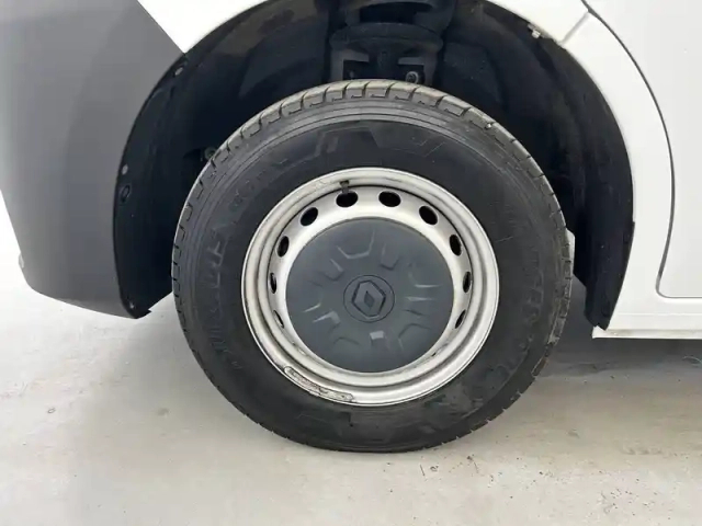Renault Master fgn trac f3500 l2h2 blue dci 135 — photo 37