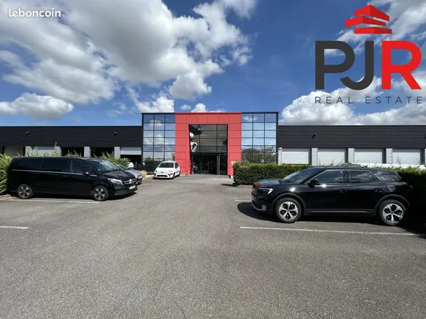Local 5230 m² Flévy