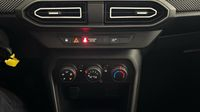 Dacia Sandero 1.0 SCe 65ch Expression — photo 26