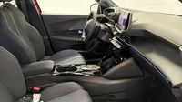 Peugeot 2008 1.2 Hybrid 145ch GT e-DCS6 — photo 15
