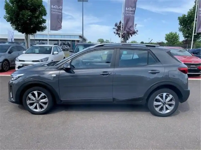 Kia Stonic 1.0 t-gdi 100 ch bvm6 — photo 8