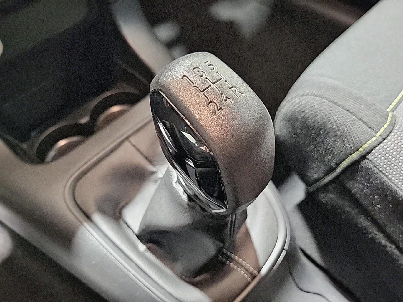 Citroën C3 puretech 83 ch bvm5 you — photo 17