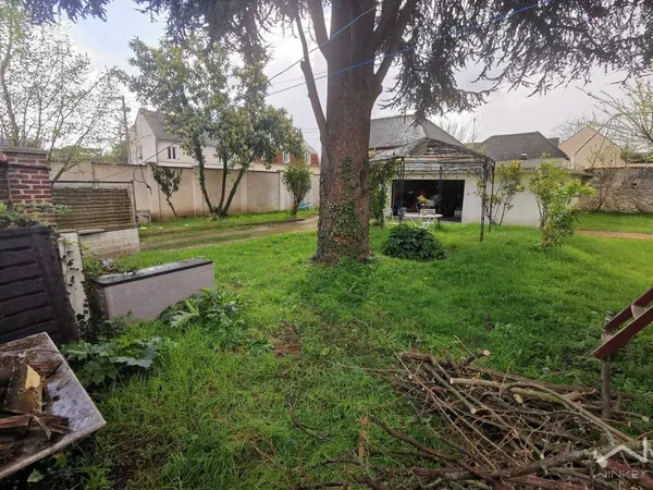 Terrain 320 m²