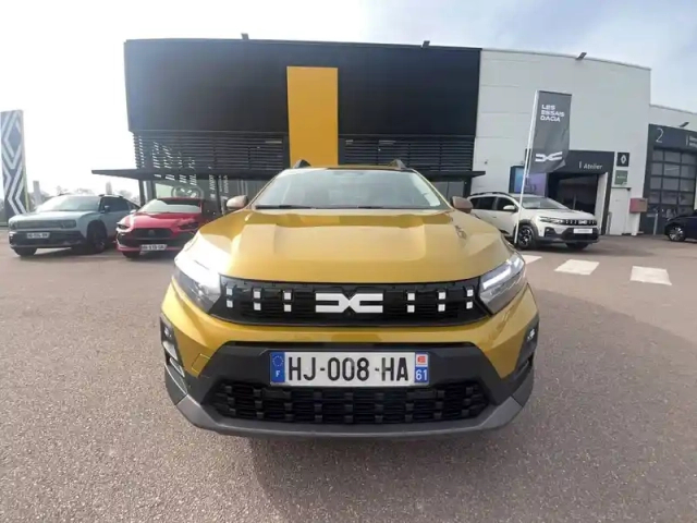 Dacia Sandero eco-g 120 auto — photo 50