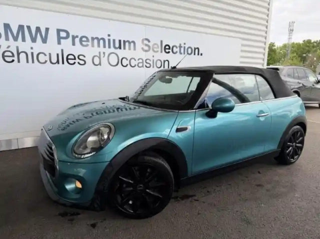Mini Mini cabrio cooper 136ch chili — photo 1