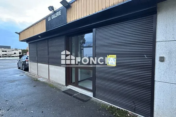 Bureaux 1 pièce 18 m²