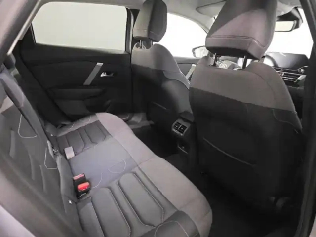 Citroën C4 puretech 130ch s&amp;s shine eat8 — photo 11