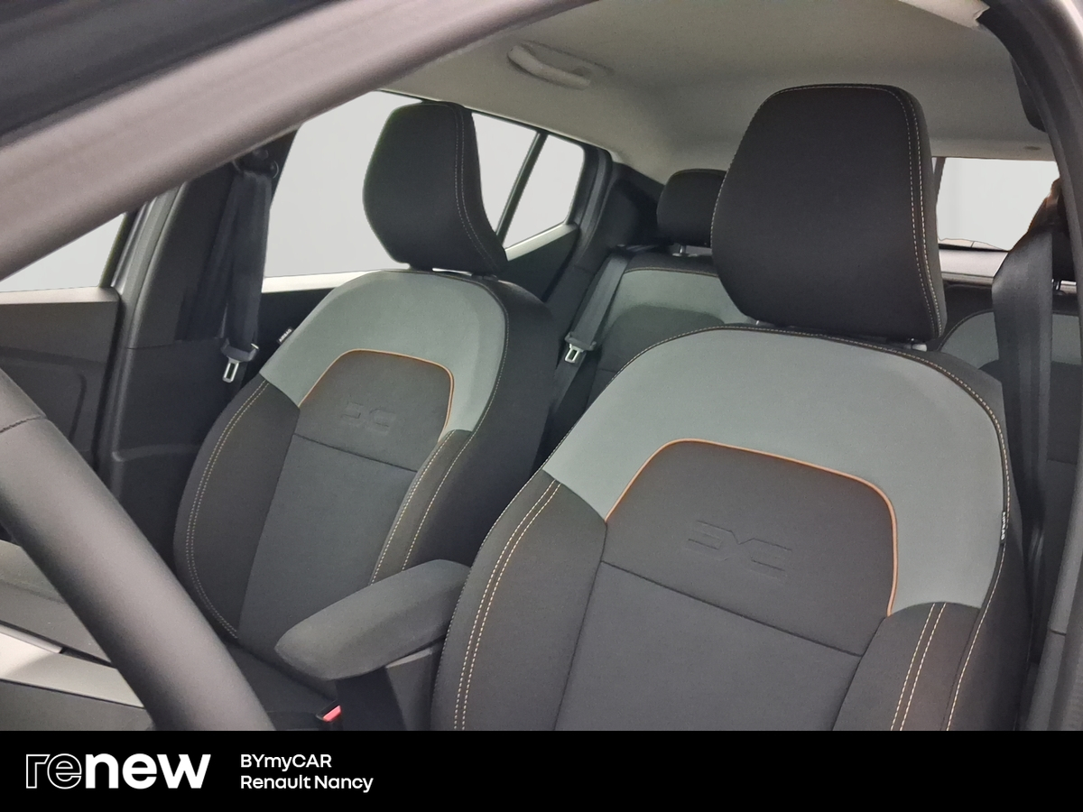 Dacia Sandero TCe 110 — photo 11
