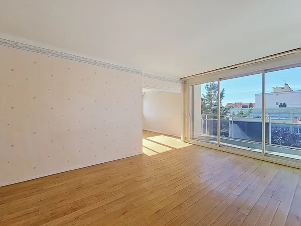 VANDOEUVRE LIMITE NANCY_ À Vendre_ Appartement F3 de 74m² avec 2 balcons, 2 ou 3 chambres_ garage fe