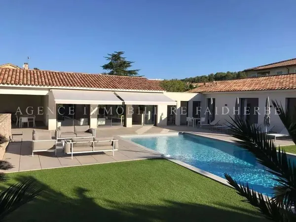 Maison Location Saint-Tropez 18750€