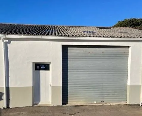 Parking 64 m²