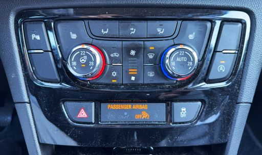 Opel Mokka X 1.4 Turbo 140 - Black – 2018 – 133036 km – Essence – Boîte Manuelle — photo 29
