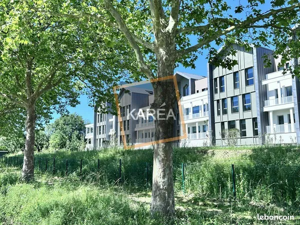 BUREAUX 34 m² SERRIS