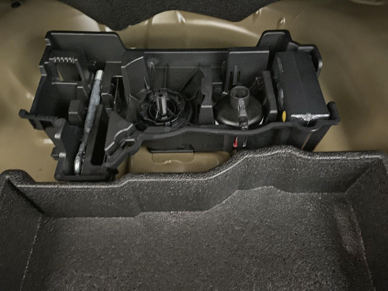 Peugeot 2008 100 s&s bvm6 style — photo 16