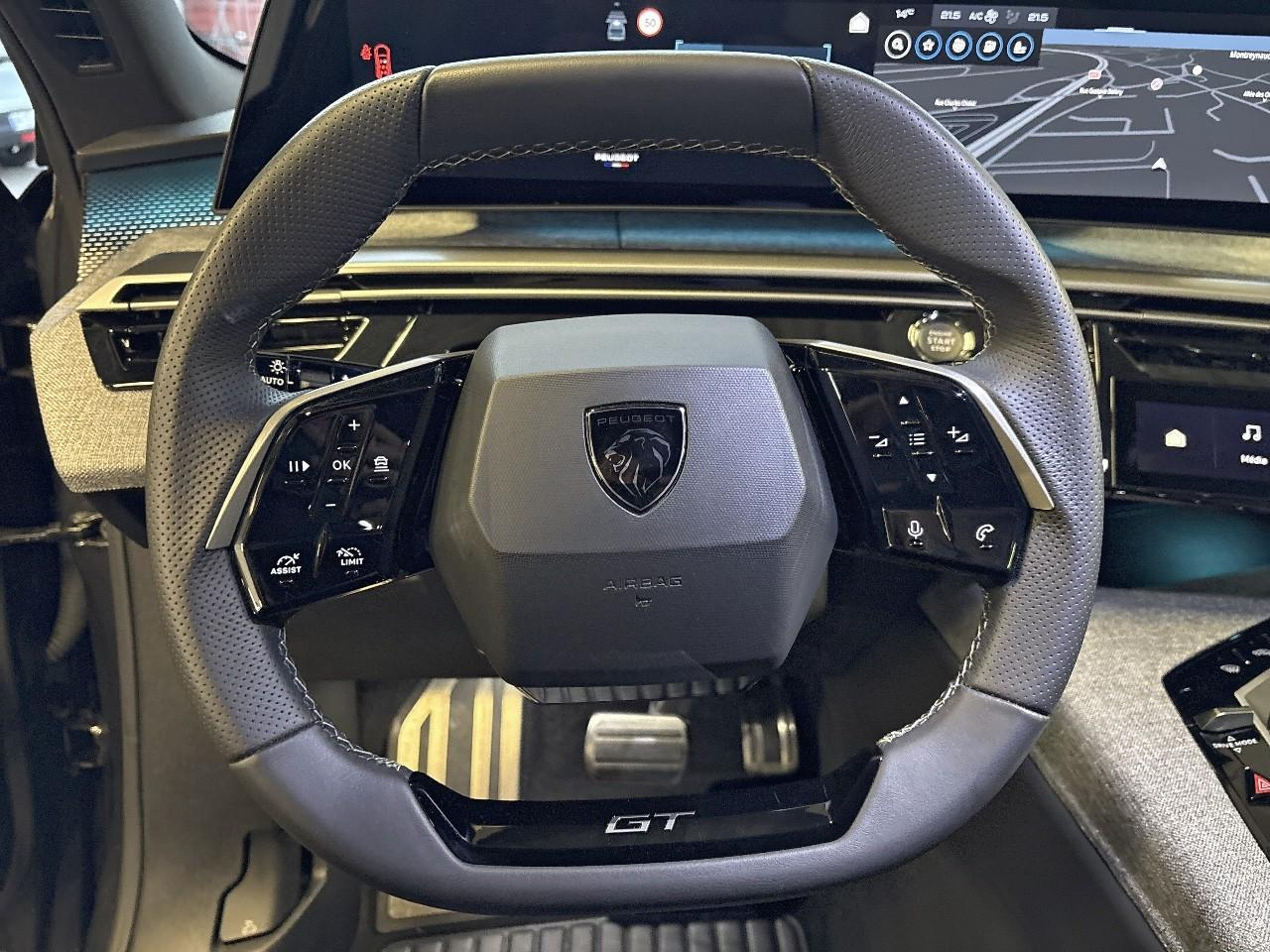 Peugeot 5008 hybrid 145 e-dcs6 gt — photo 9