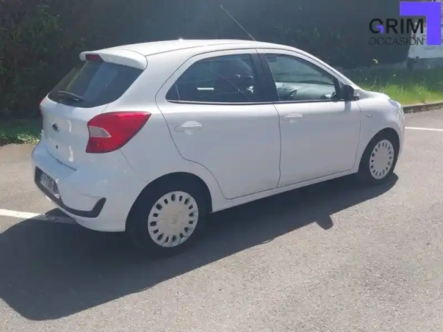 Ford Ka + 1.5 tdci 95 ch s&amp;s — photo 2