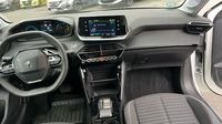 Peugeot 208 e-208 136ch Like — photo 11